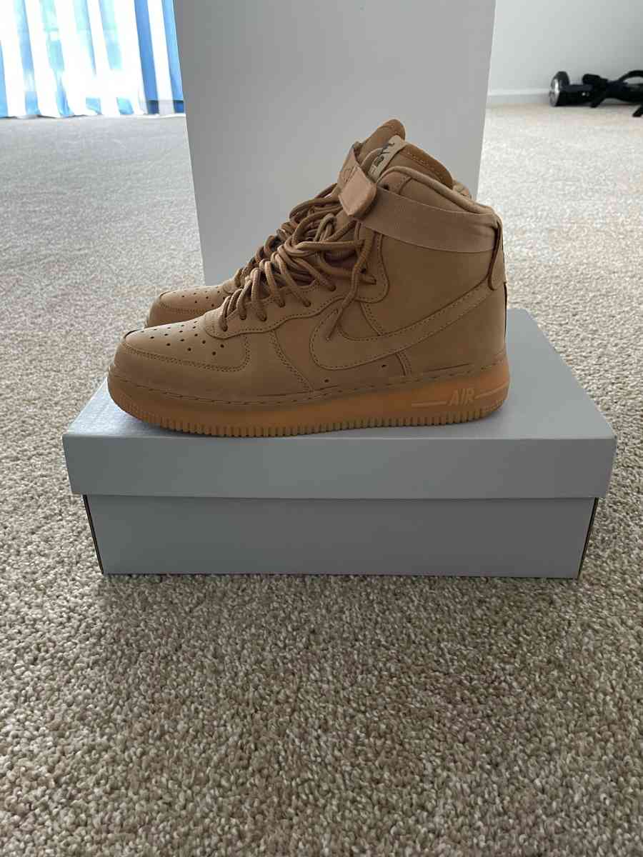 Air Force 1s mid - Brooklyn, Maryland - FleaMarketBay