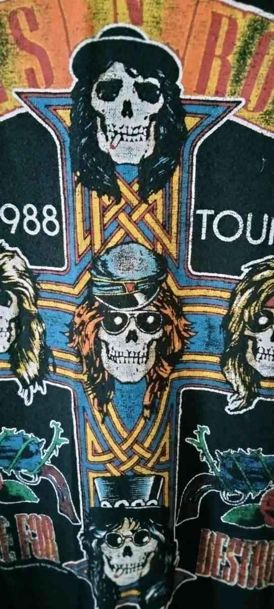 Guns N Roses 1988 Tour Tshirt - Norristown, Pennsylvania - FleaMarketBay