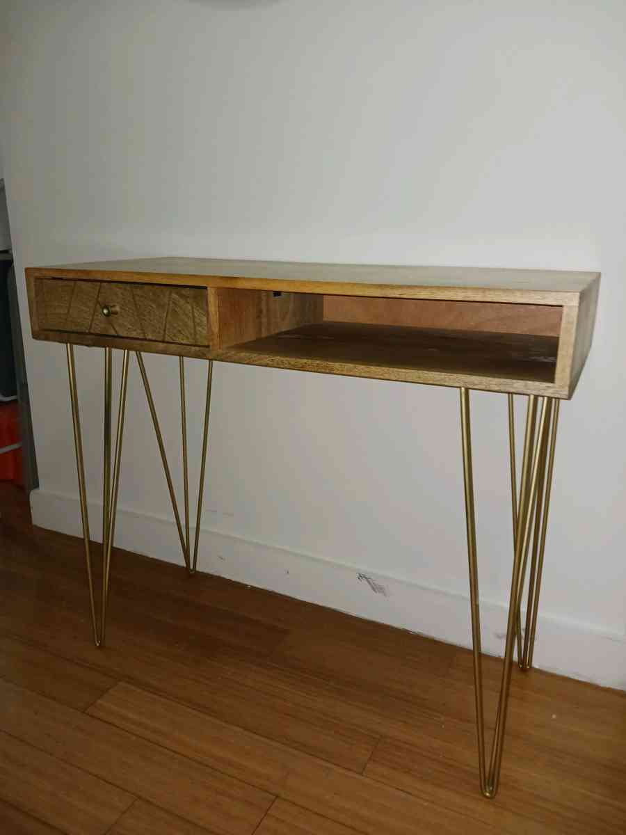 SAFAVIEH Marigold Wood Desk  Gold Legs  Modern  Stylish - Bronx, New York - FleaMarketBay