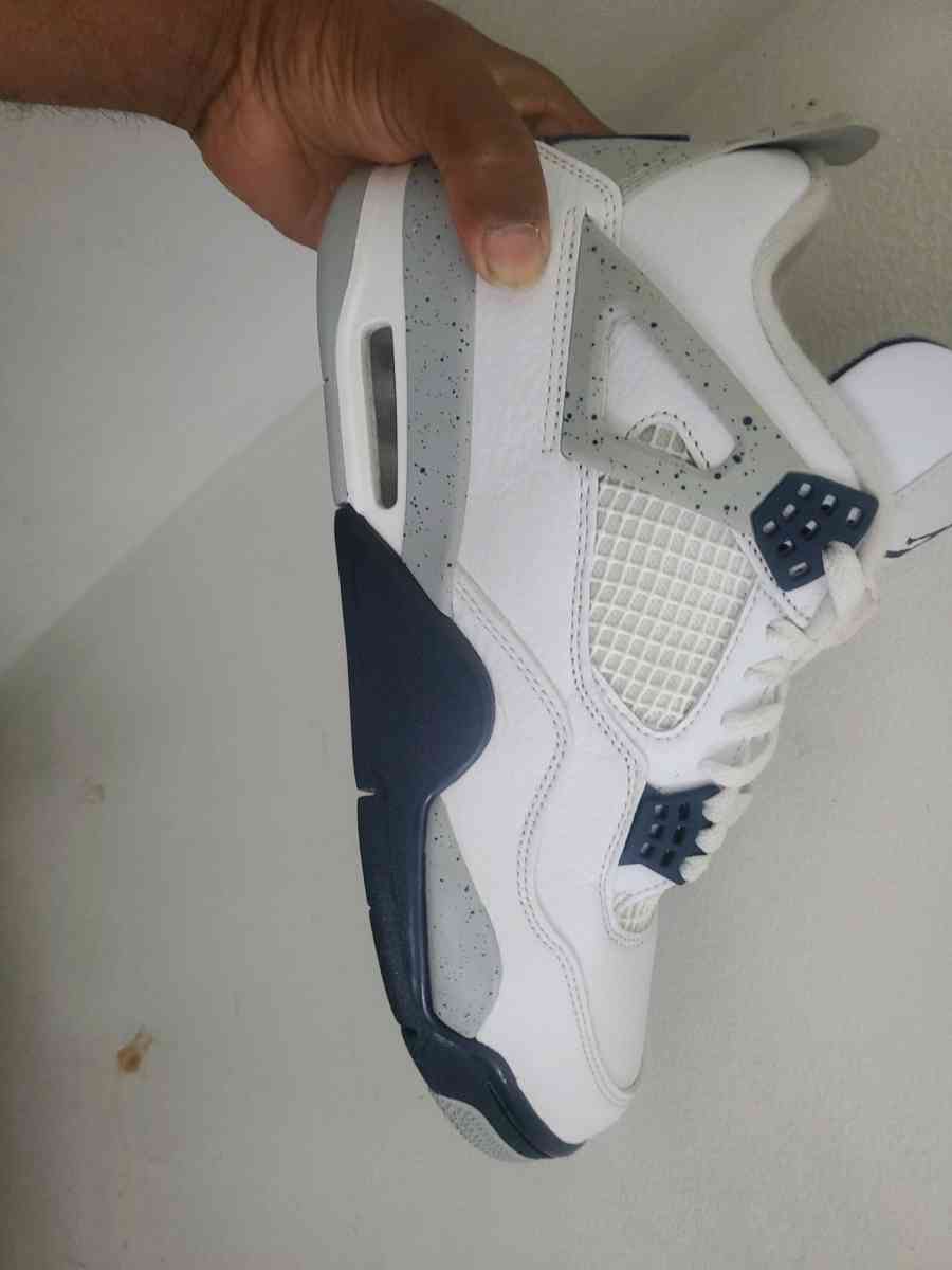 jordan 4 midnight navy - Detroit, Michigan - FleaMarketBay