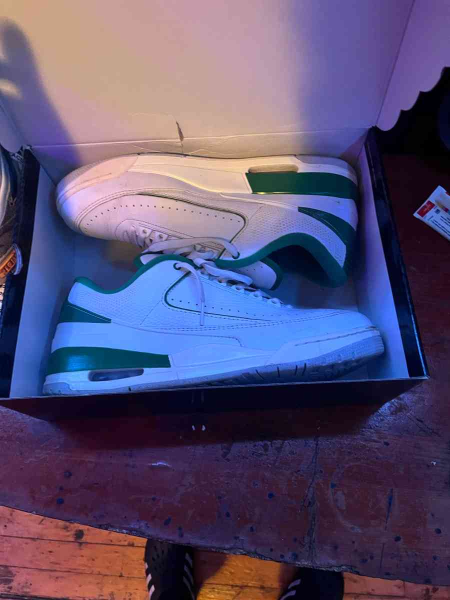 size 13 Jordan 2 lows - New Haven, Connecticut - FleaMarketBay