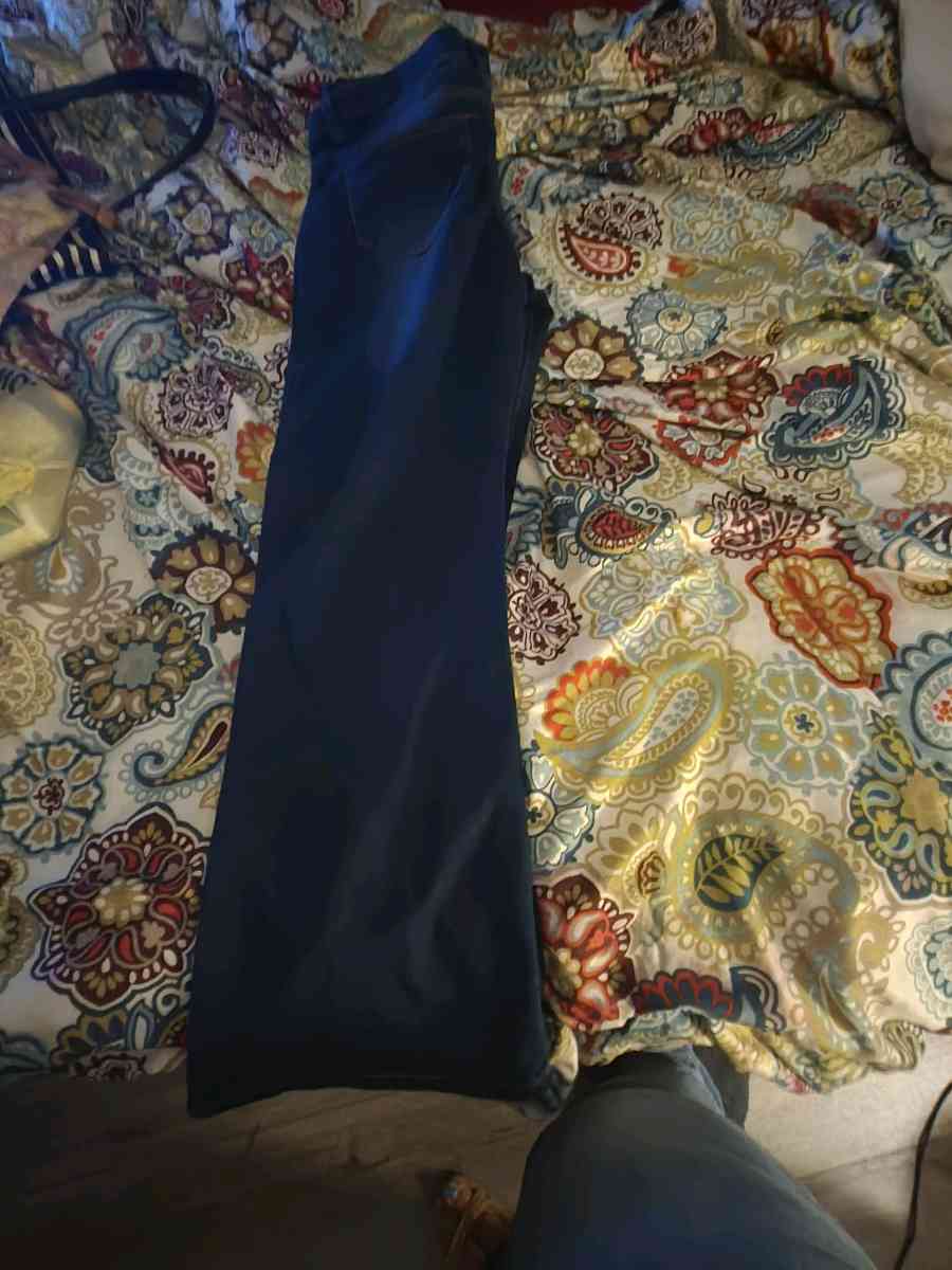 3 pairs size 16 new jeans - Ashland, Kentucky - FleaMarketBay