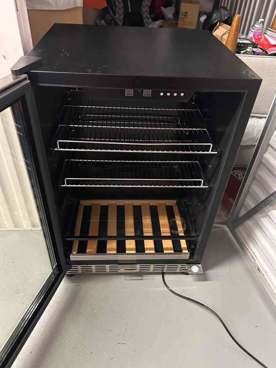 Summit beverage cooler - Rochelle Park, New Jersey - FleaMarketBay