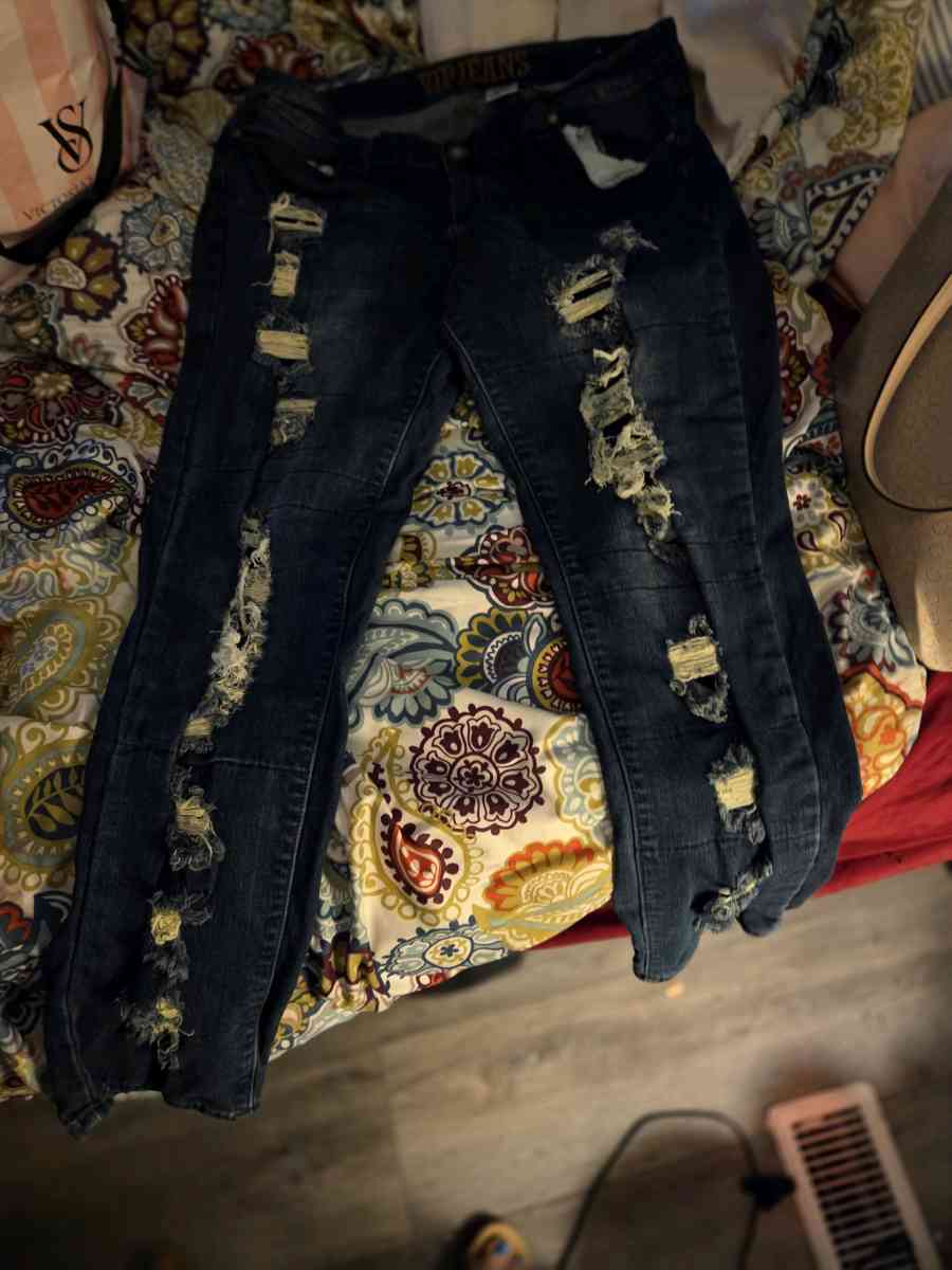 3 pairs size 16 new jeans - Ashland, Kentucky - FleaMarketBay
