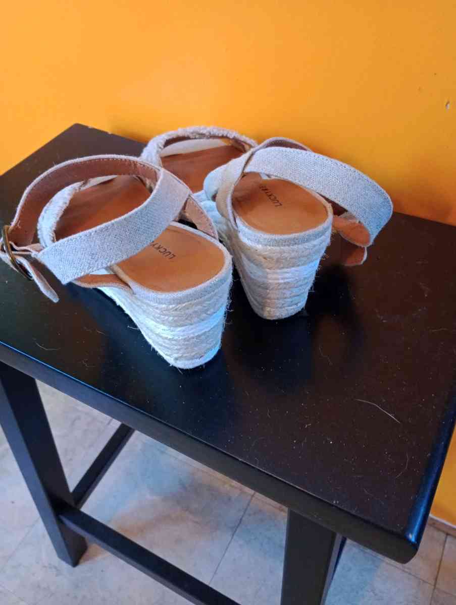 womens lucky brand wedges - Hartwell, Georgia - FleaMarketBay