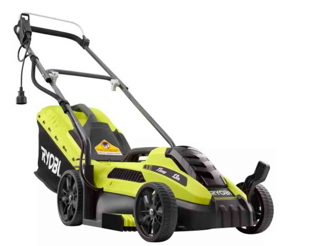 RYOBI 13 IN 11 AMP CORDER ELECTRIC WALK BEHIND PUSH LAWN - Las Vegas, Nevada - FleaMarketBay