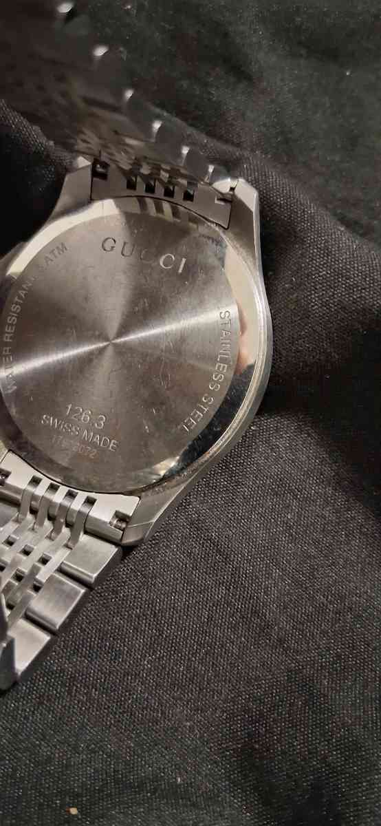 gucci watch - Indianapolis, Indiana - FleaMarketBay