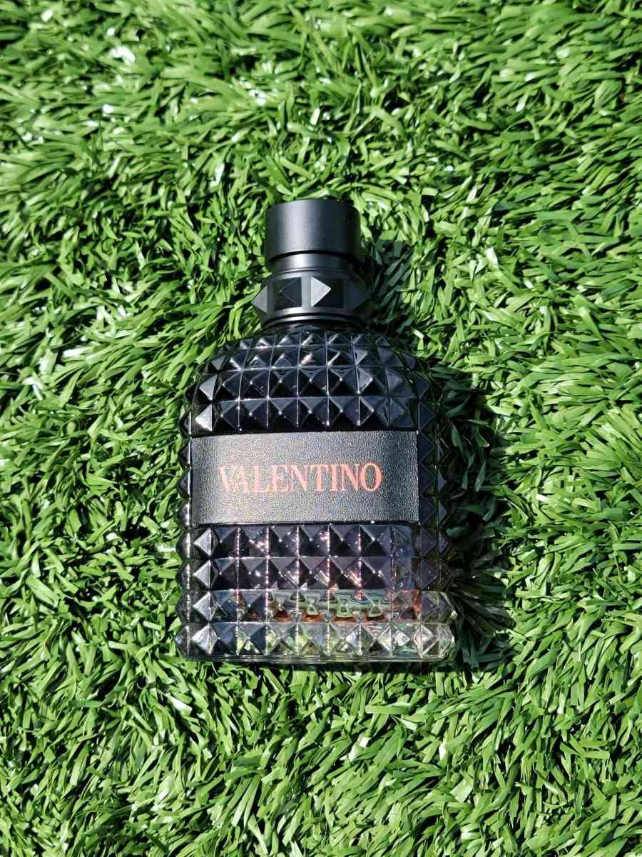 Valentino Born In Roma coral fantasy - New York, New York - FleaMarketBay