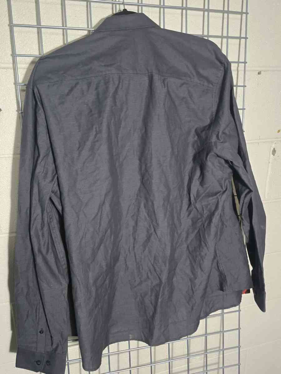 men Calvin Klein button up shirt - Aurora, Colorado - FleaMarketBay