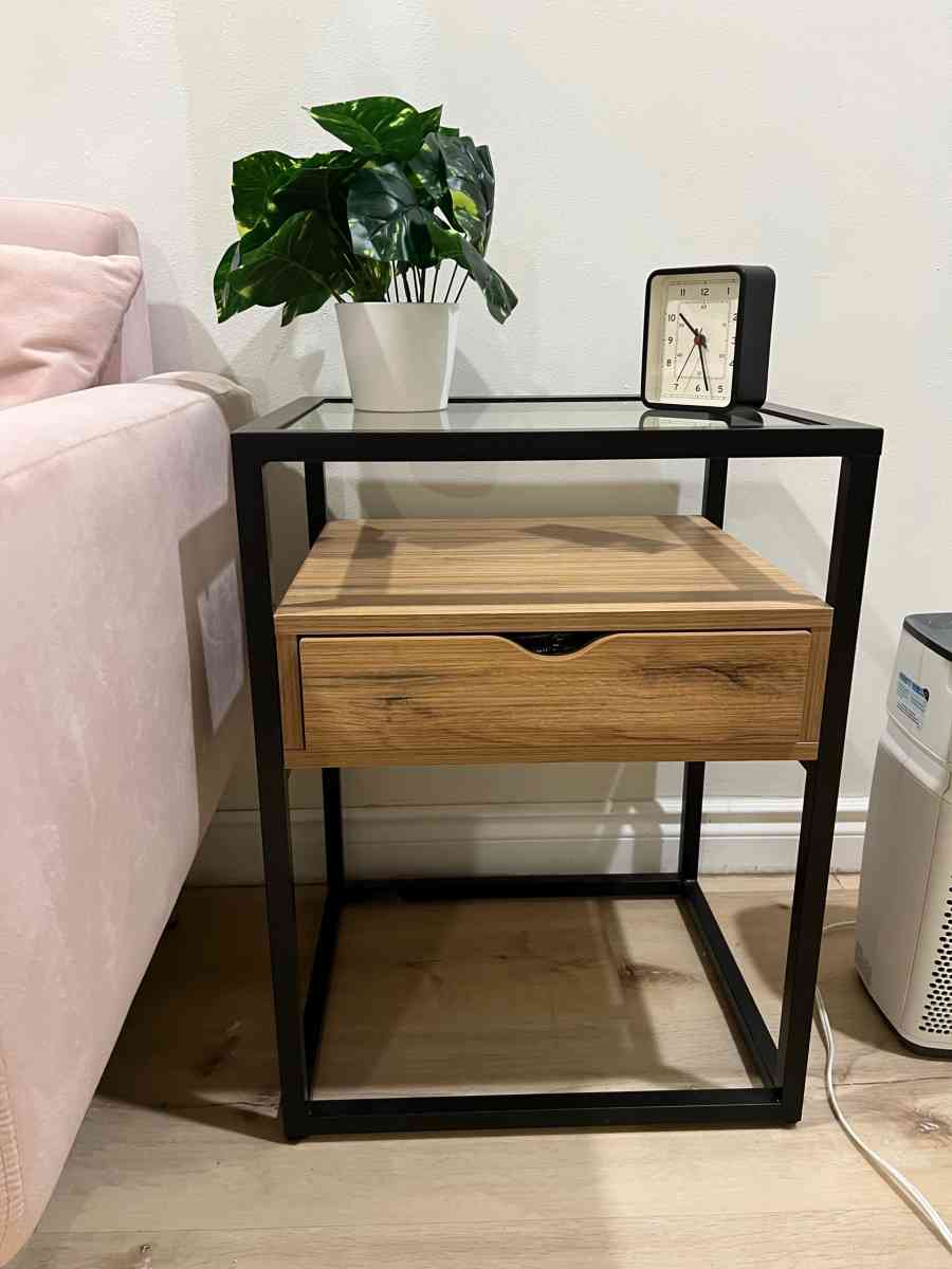 Side Table - Winnetka, California