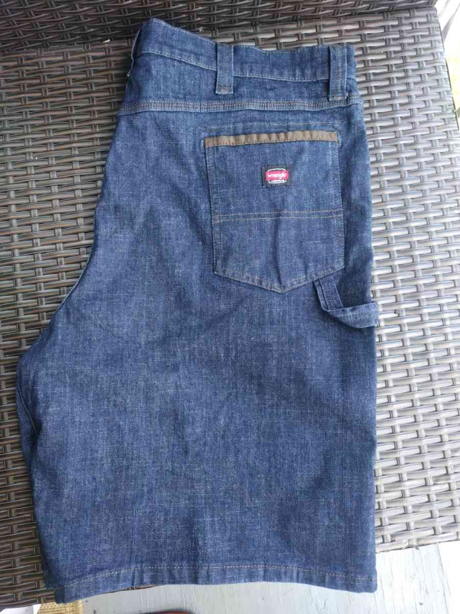 wrangler flex Denim work shorts - Abington, Pennsylvania - FleaMarketBay