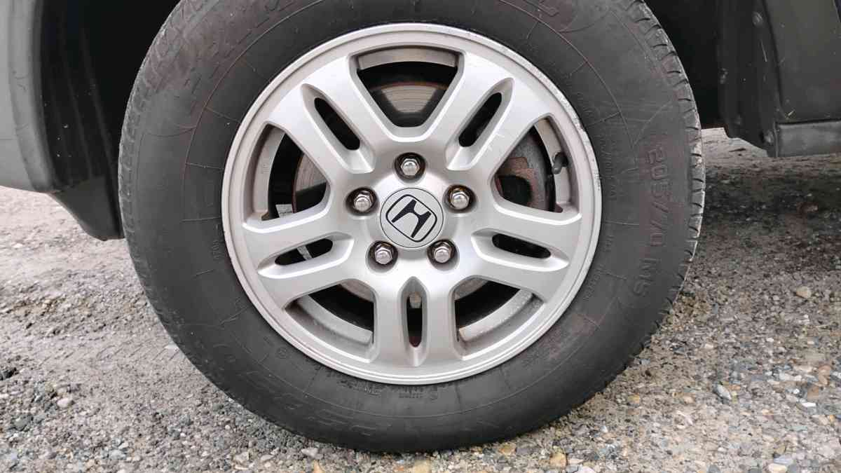 2002 Honda CRV EX 211k clean title needs nothing - Bellows Falls, Vermont - FleaMarketBay