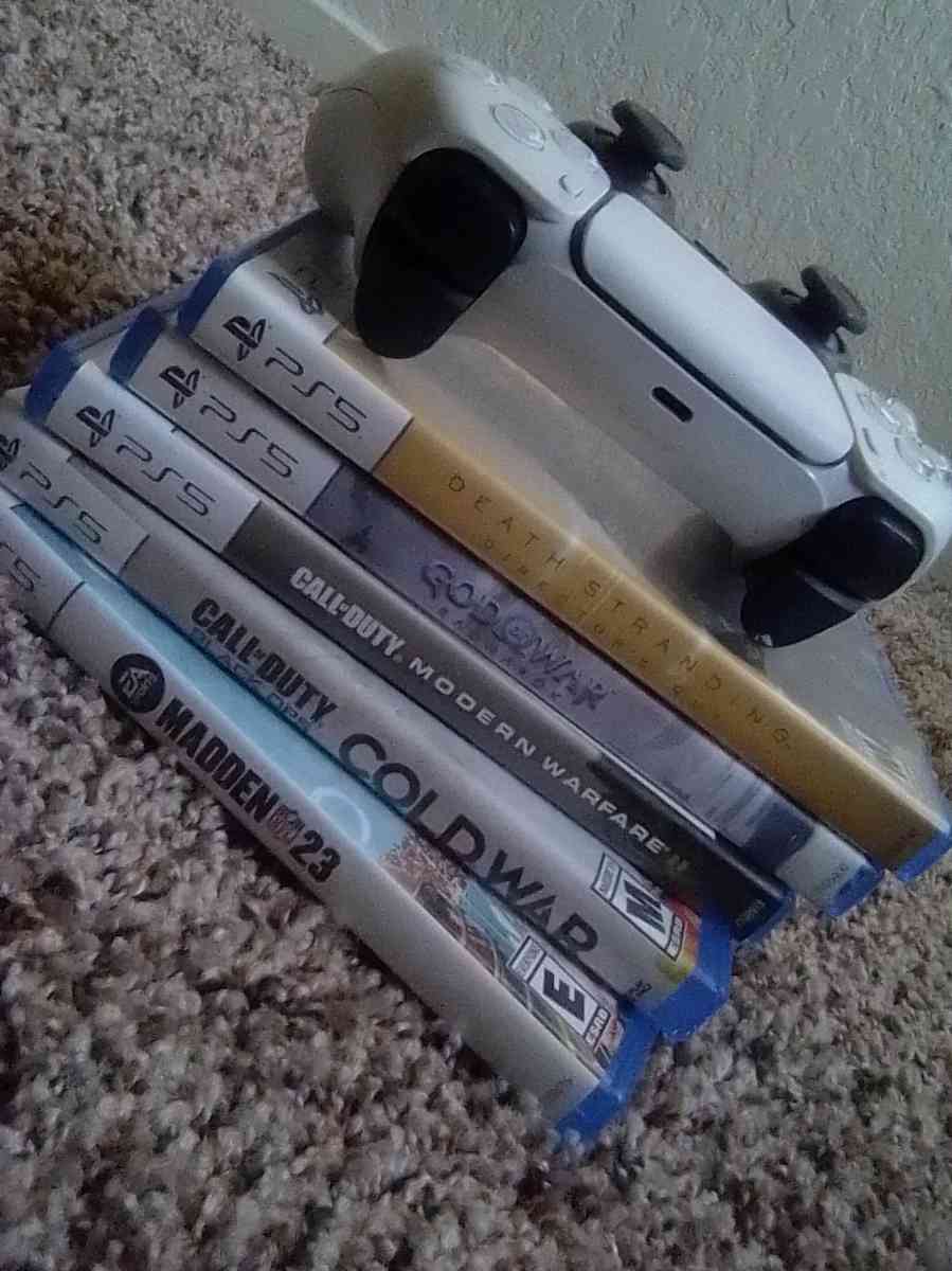 5 games for PS5  and one controller