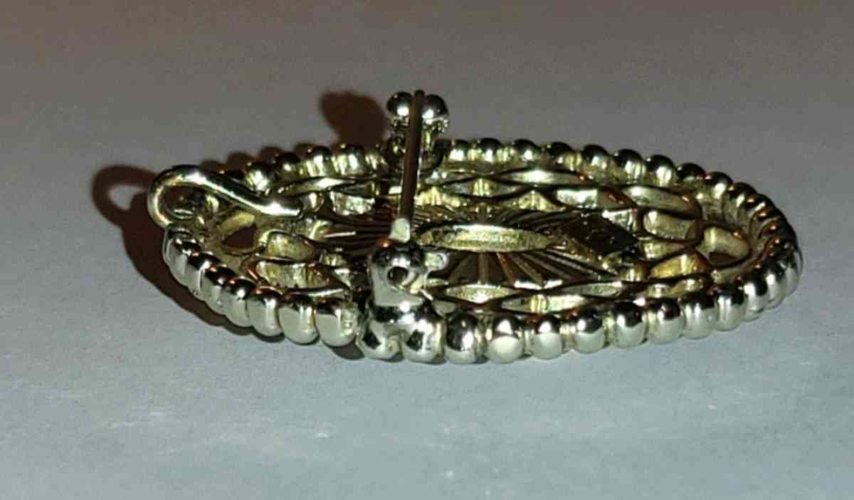 SARAH COVENTRY 3 PIECE JEWELRY SET VINTAGE - Elysburg, Pennsylvania - FleaMarketBay