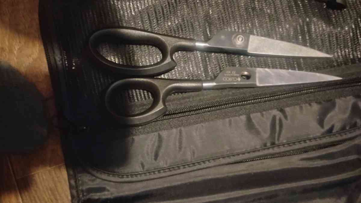 Cutco super shears and veggie peeler - Forest, Mississippi - FleaMarketBay