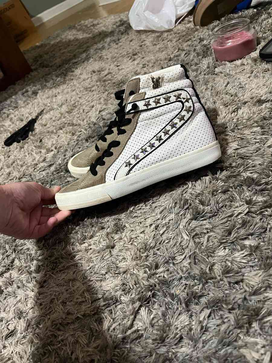 High top Vintage Havana shoes - Bainbridge, Georgia - FleaMarketBay