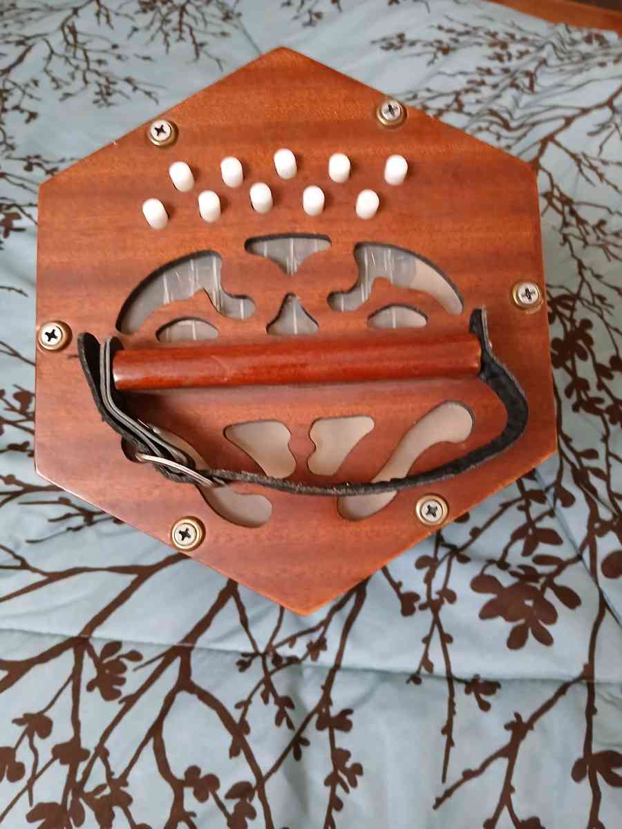 HOHNER CONCERTINA - Coalinga, California