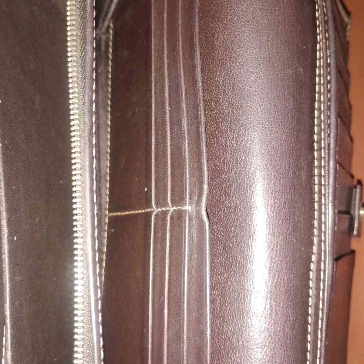 Gucci Wallet - Atlanta, Georgia - FleaMarketBay