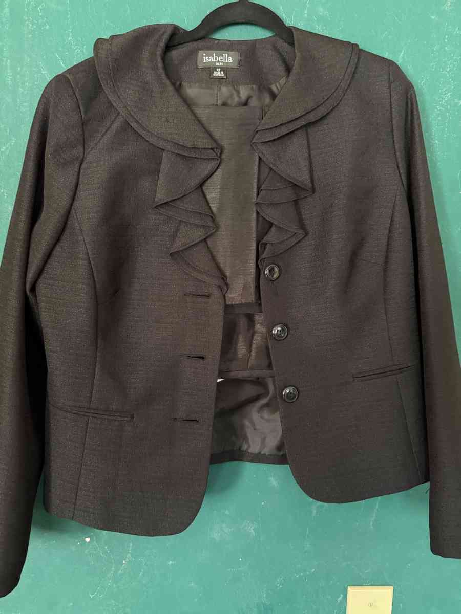 Women Business Attire - Adelanto, California - FleaMarketBay