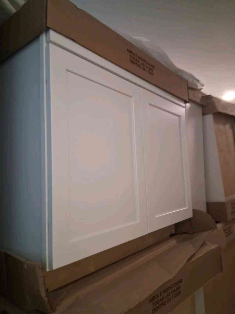 shanendoa kitchen and bathroom cabinets - University Place, Washington - FleaMarketBay