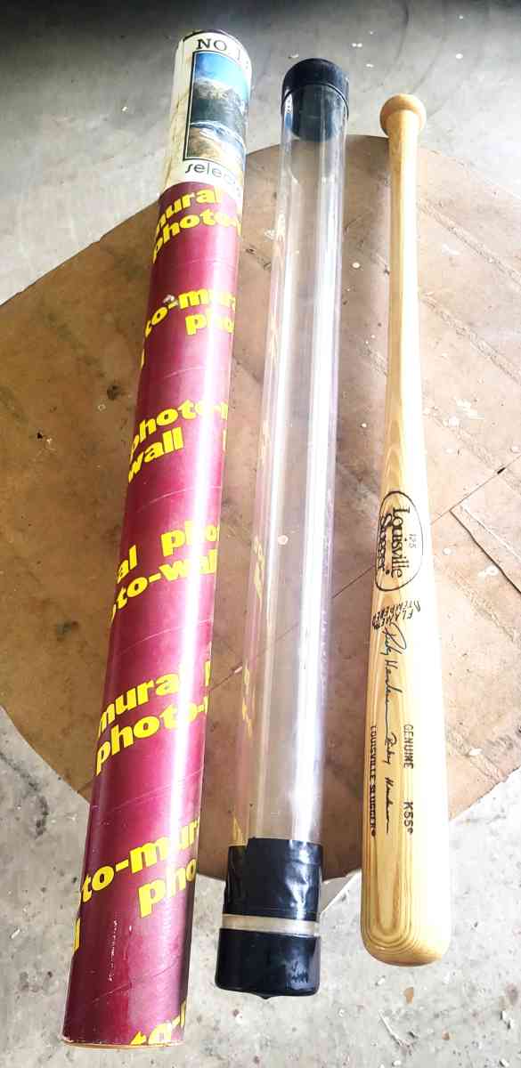 autographed Rickey Henderson 34 see inc da Autographed - Alicia, Arkansas - FleaMarketBay