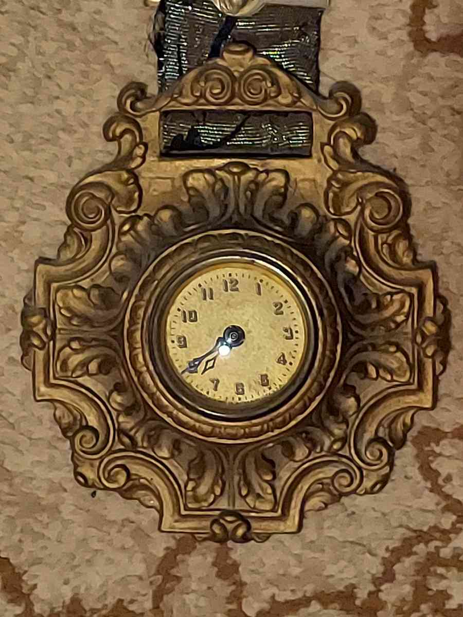 DE LUKE  LOURS XVI FOB CLOCK - Brooklyn, New York - FleaMarketBay