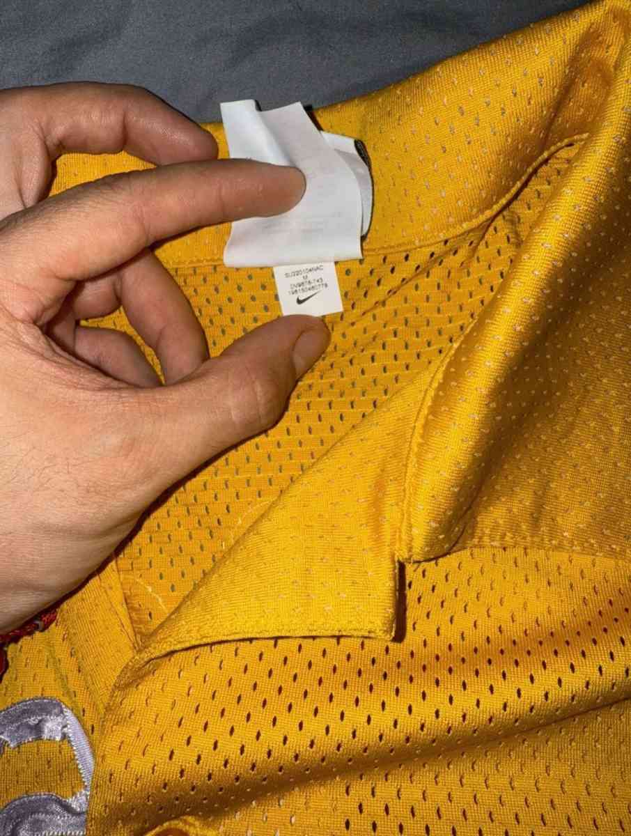 yellow Nike shirt - Tallahassee, Florida - FleaMarketBay