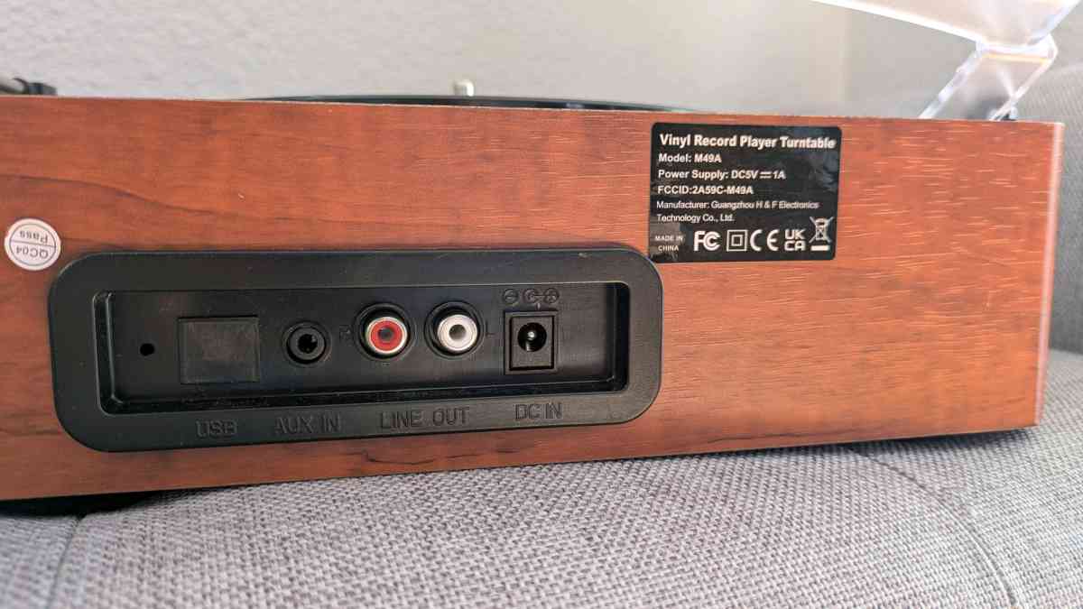 Wireless Vinyl Record Player - Virginia Beach, Virginia - FleaMarketBay