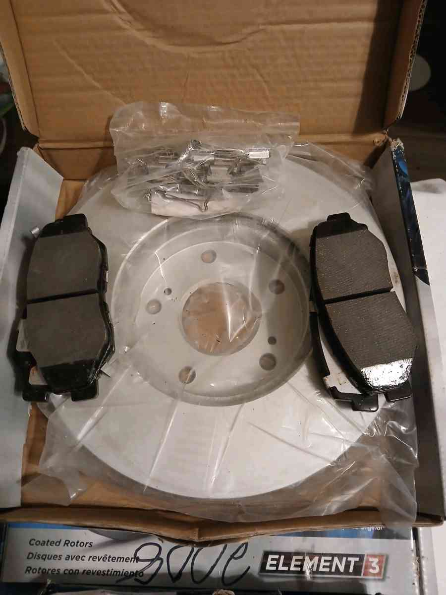 Raybestos Front Brake Set for Honda - Bessemer City, North Carolina - FleaMarketBay