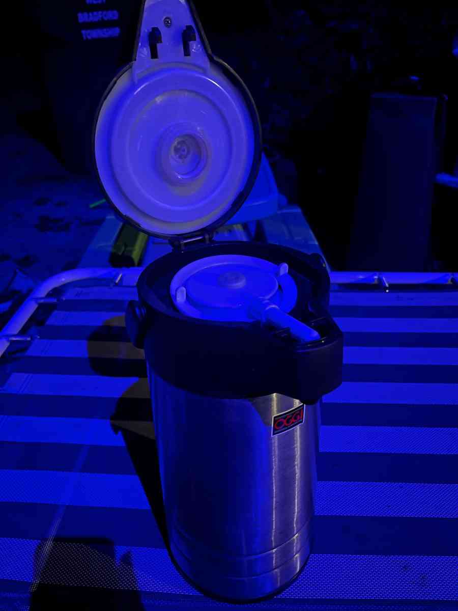 OGGI Coffee Tea Push Dispenser Carafe - Downingtown, Pennsylvania - FleaMarketBay