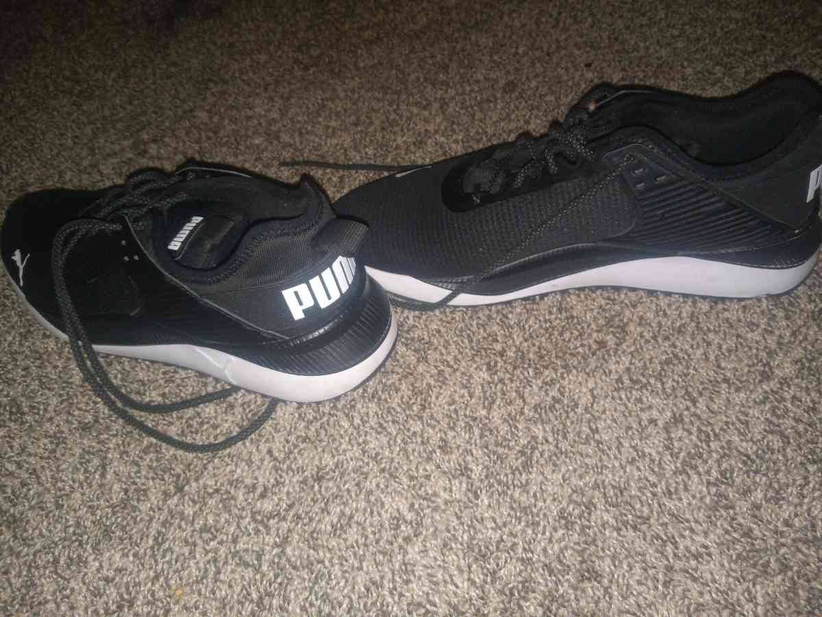 puma running shoes - Assumption, Illinois - FleaMarketBay