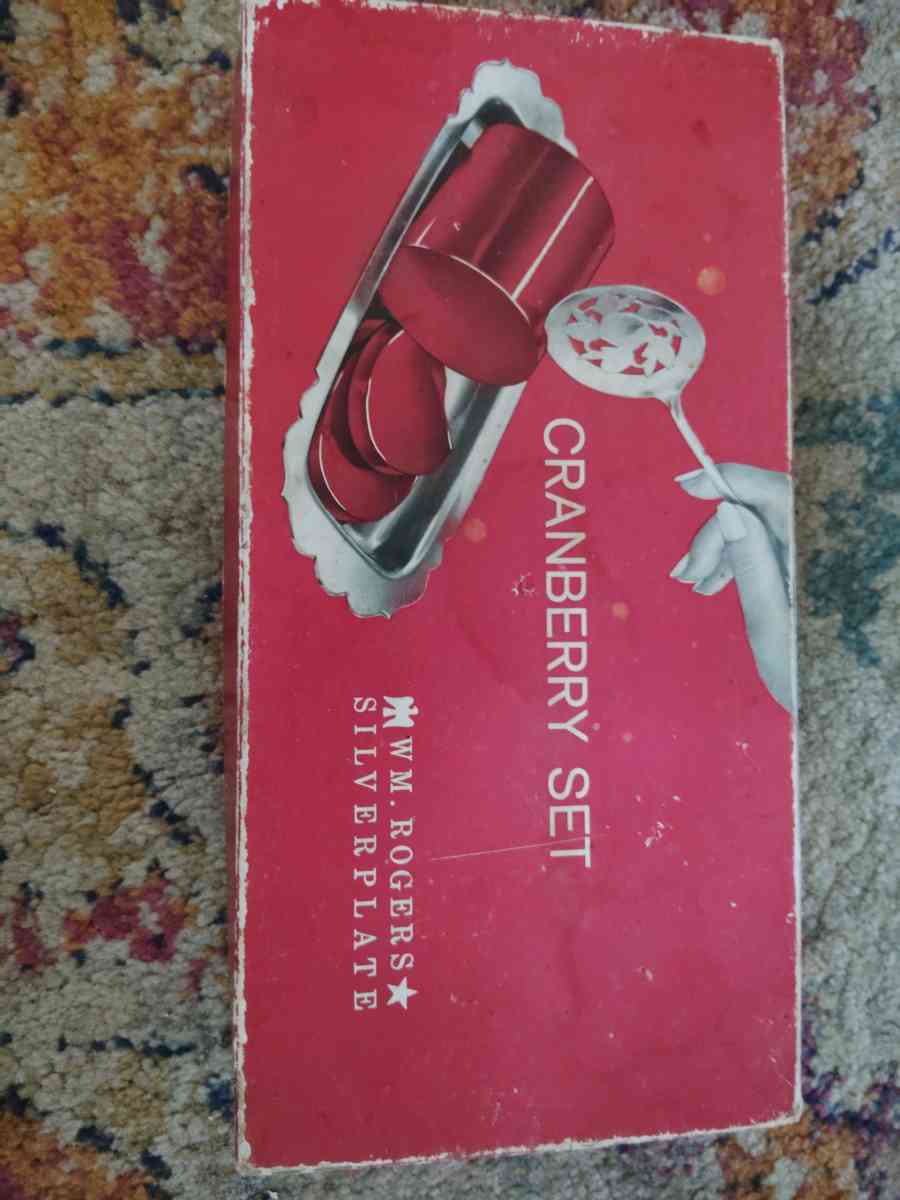 silver dish and spoon - Lake Charles, Louisiana - FleaMarketBay