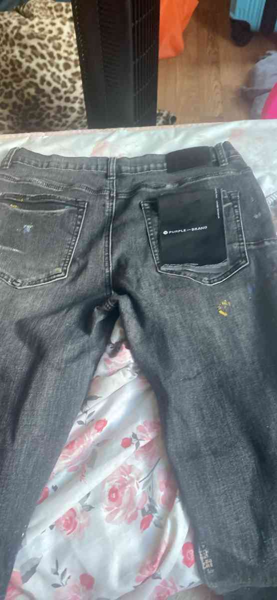 purple jeans size 32 - Baltimore, Maryland - FleaMarketBay
