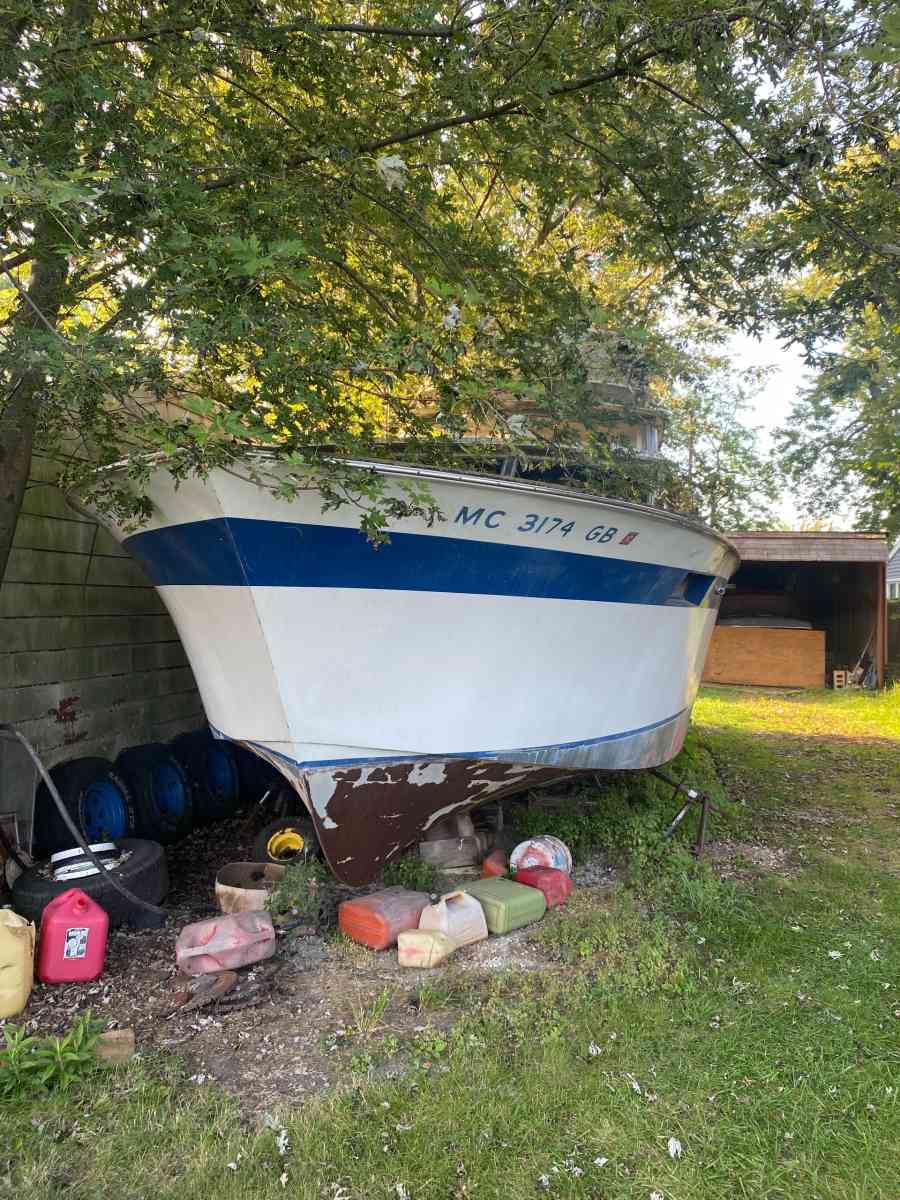 1966 Chris Craft Roamer - Erie, Michigan - FleaMarketBay