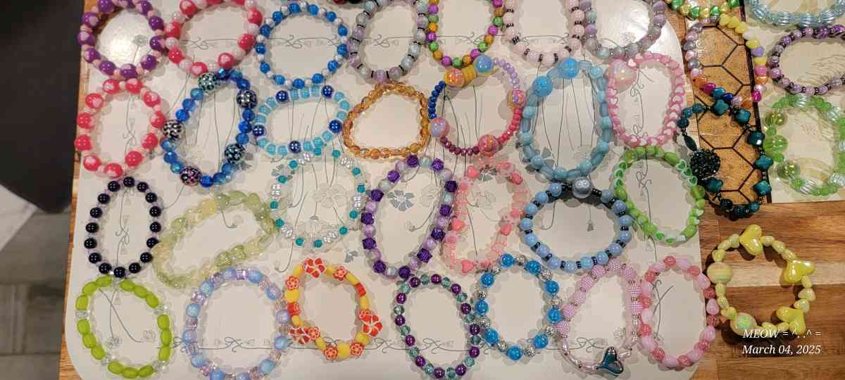 Homemade beaded bracelets - Sebastian, Florida - FleaMarketBay