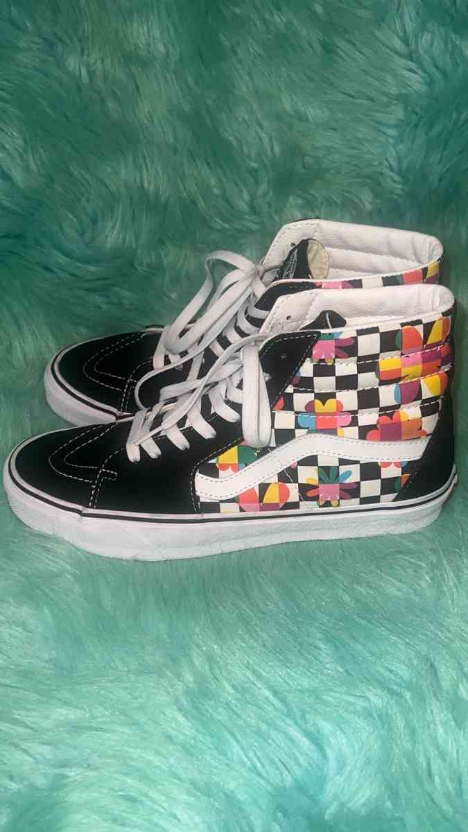 Mens Size 10 Vans Sk8 High Top Floral Checkered Sneakers - North Las Vegas, Nevada