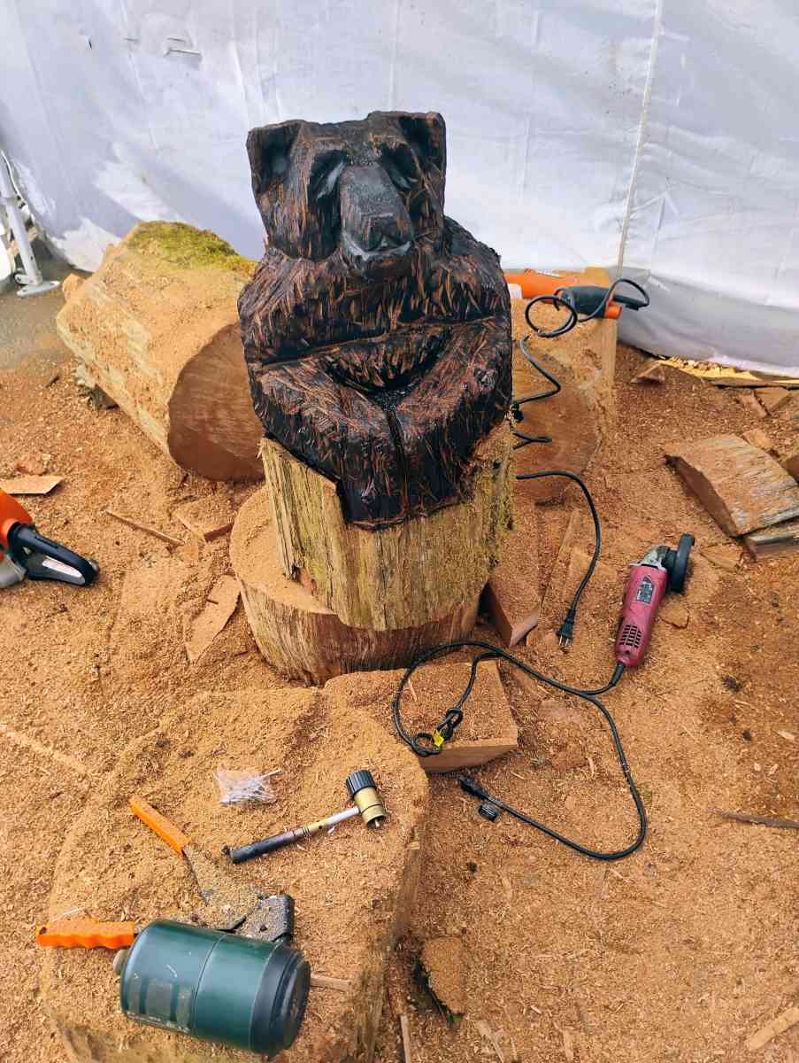 wood bench - Monroe, Washington - FleaMarketBay