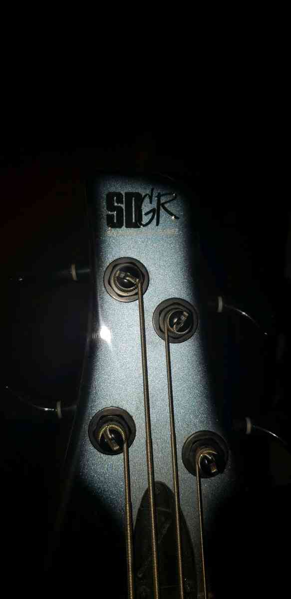 4 string Bass with 100 watt amp