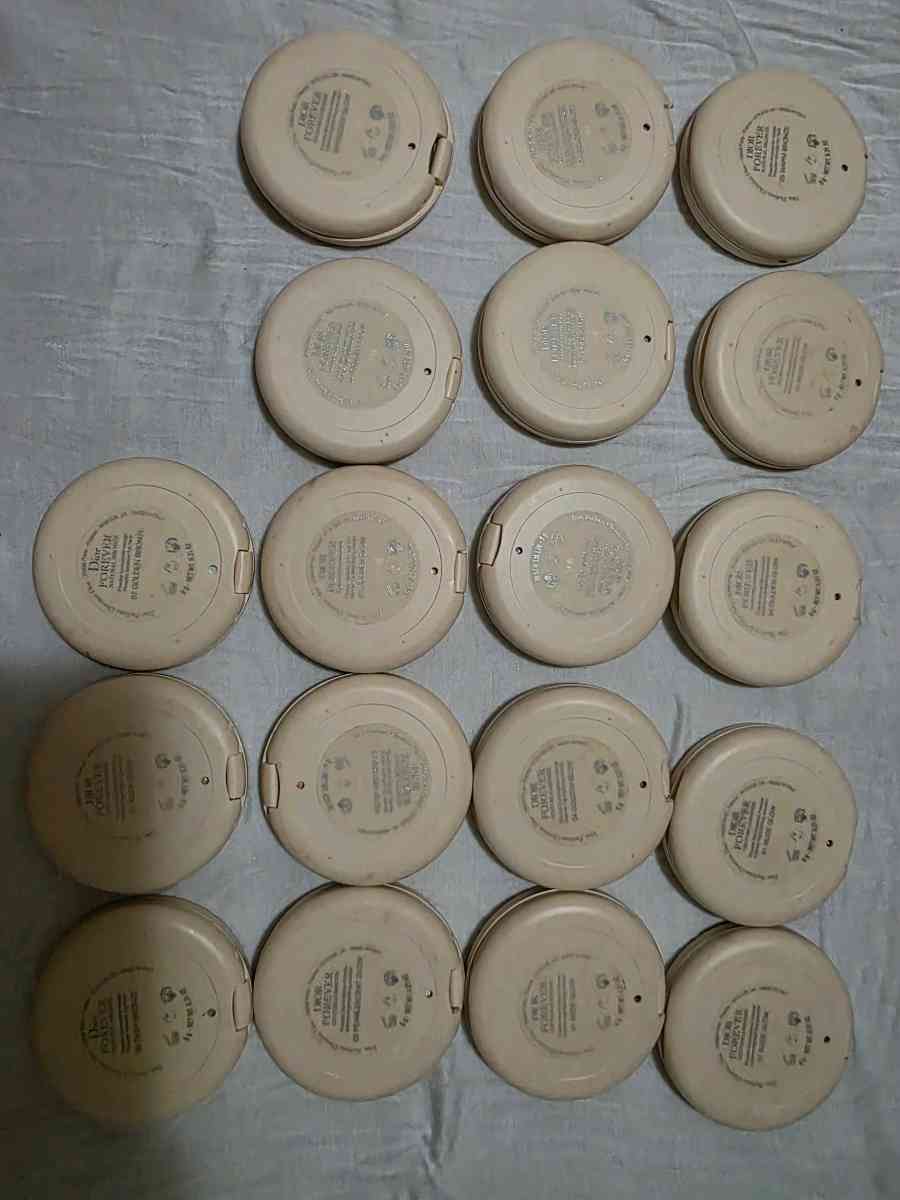 dior highlighter and bronzer as is - Louisville, Kentucky - FleaMarketBay