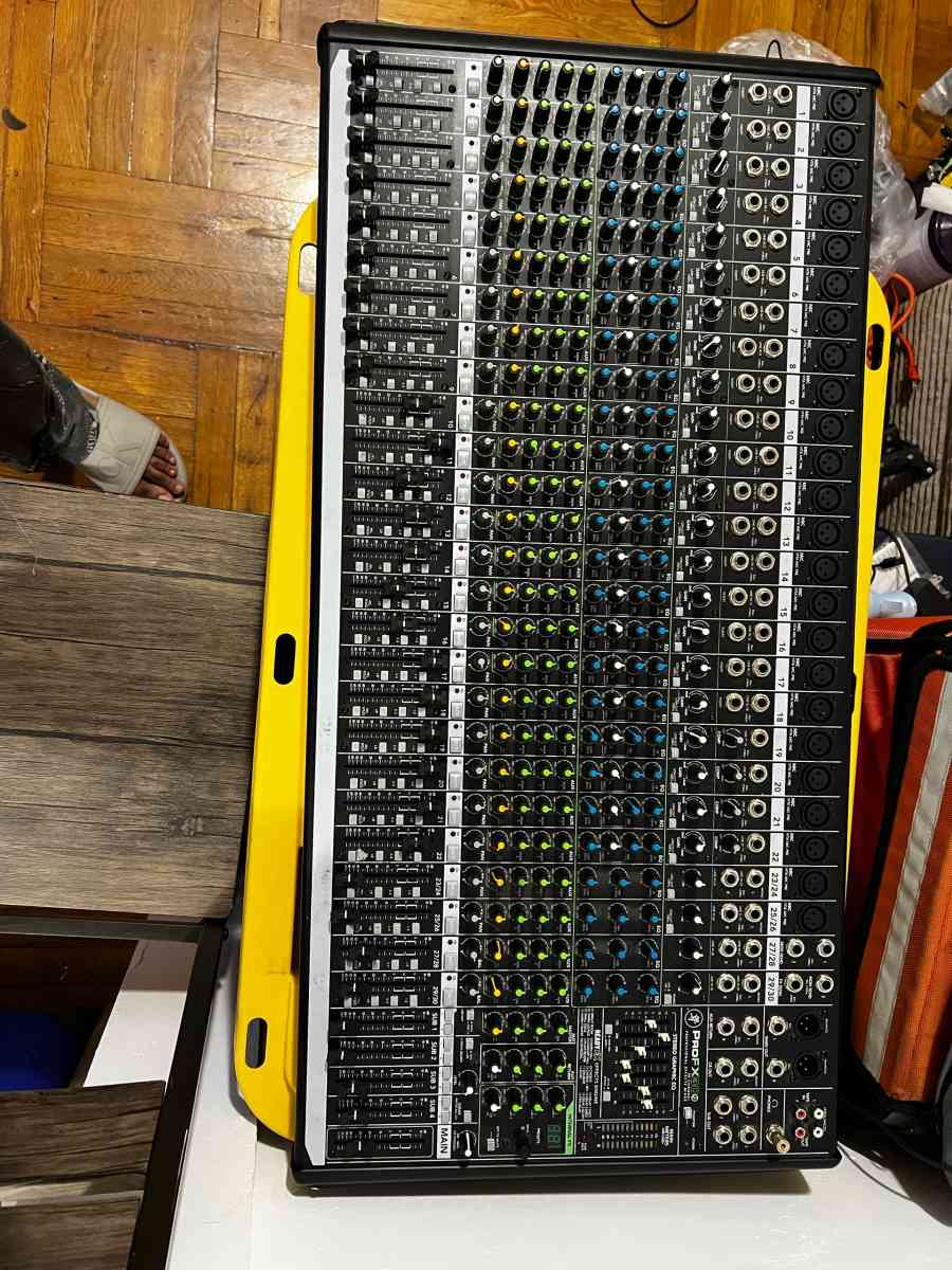 Mackie PROFX30V2 30 Canales