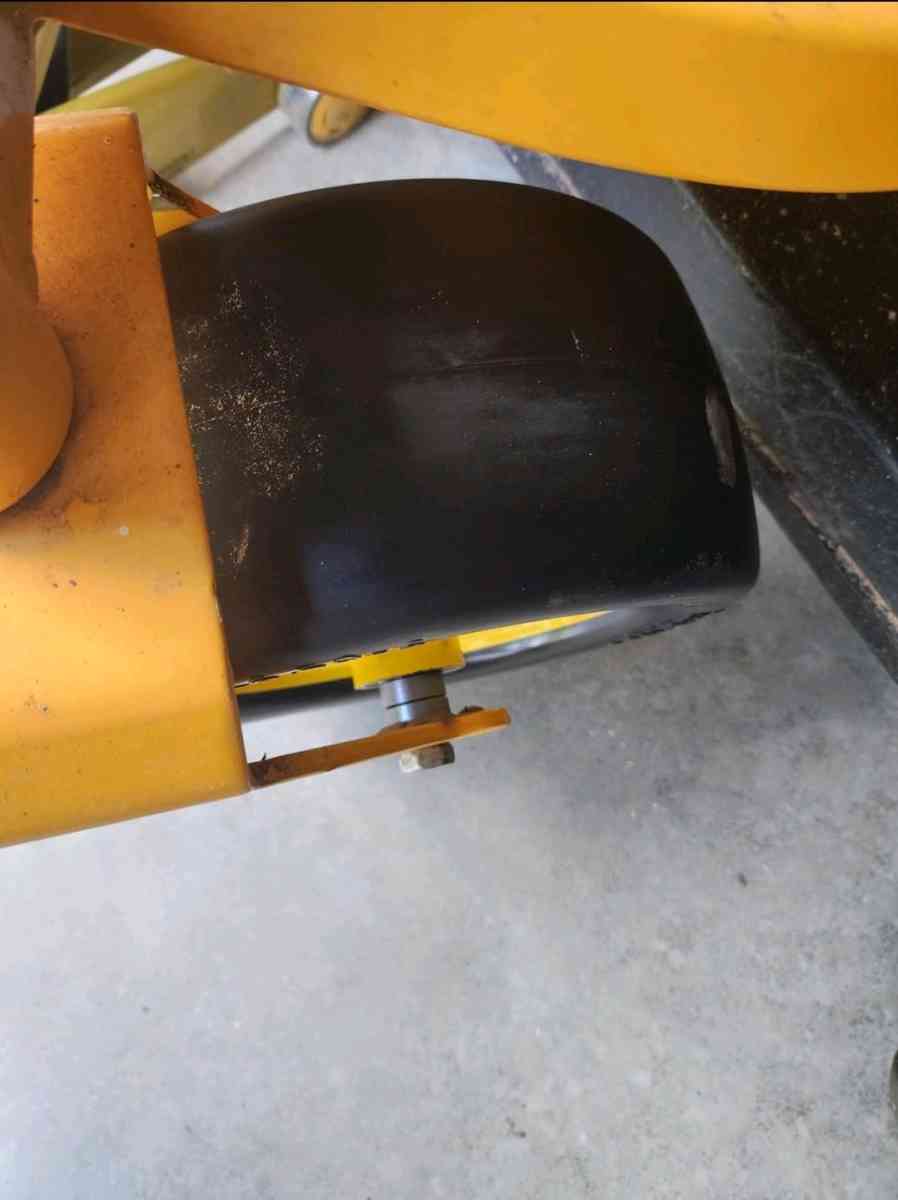 tires flat free - Miami, Florida - FleaMarketBay