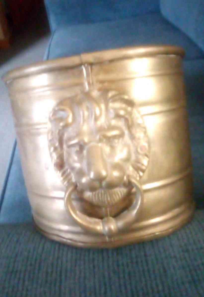 Antique brass planter - Marion, North Carolina - FleaMarketBay