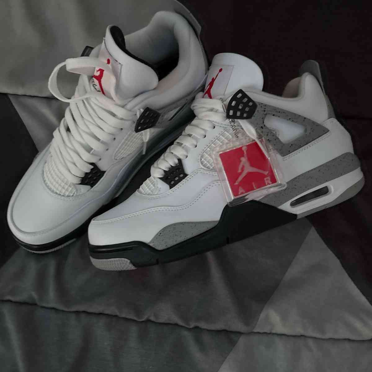Jordan 4 white cement New - Alicia, Arkansas