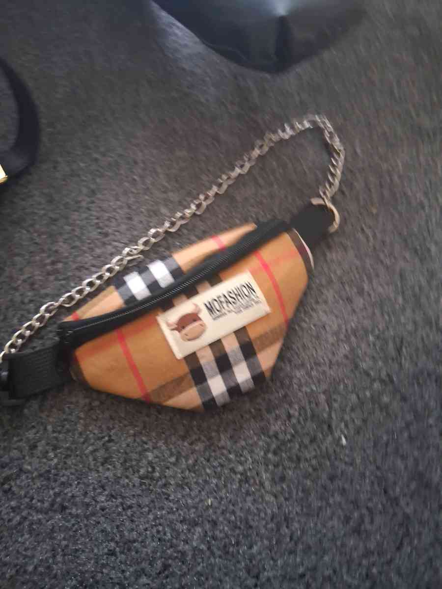 pet cross body bag - Houston, Texas - FleaMarketBay