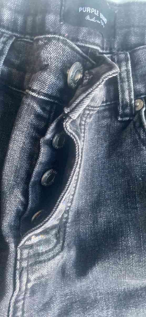 purple jeans size 32 - Baltimore, Maryland - FleaMarketBay