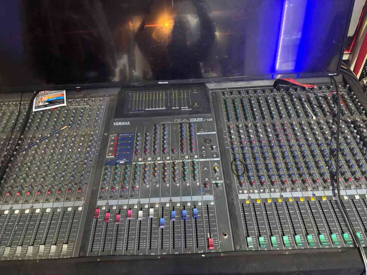 Yamaha GA 32 12 sound board - Auburn, Georgia