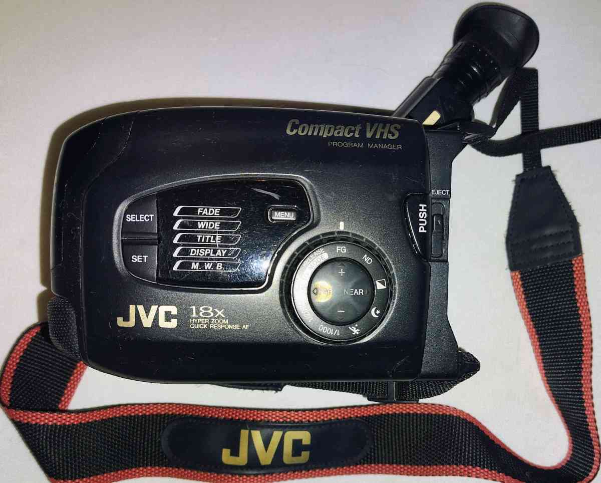 vintage JVC compact VHS camcorder GR AX series - Philadelphia, Pennsylvania
