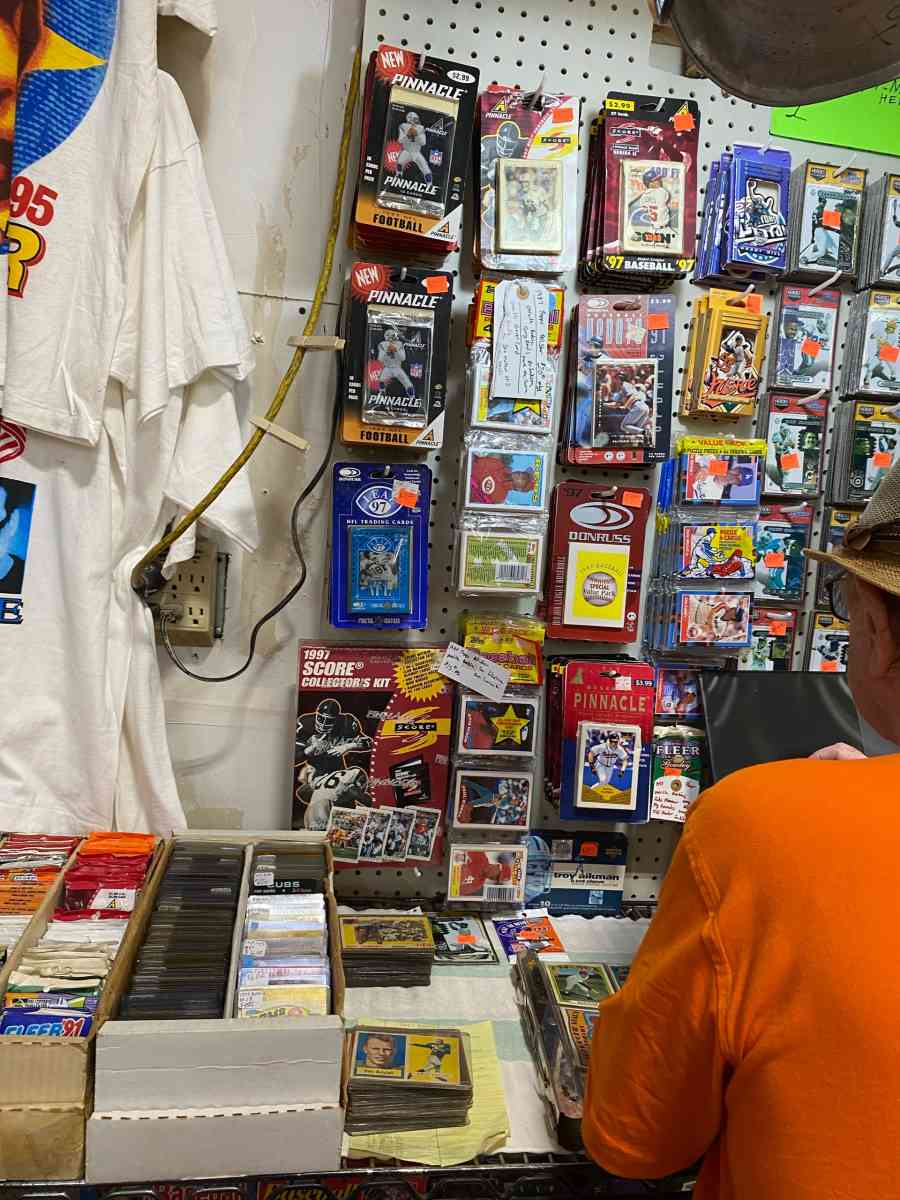 Antique Mall - Oklahoma City, Oklahoma - FleaMarketBay