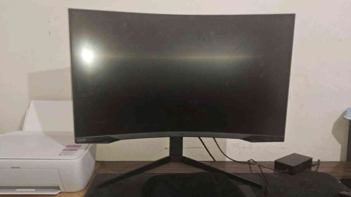 Samsung odyssey g7 32 240hz 1440p faker edition - Fresno, California - FleaMarketBay