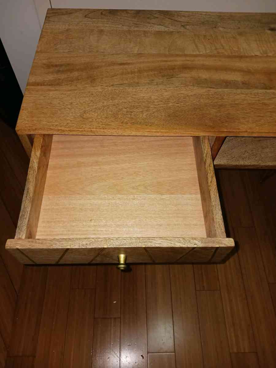 SAFAVIEH Marigold Wood Desk  Gold Legs  Modern  Stylish - Bronx, New York - FleaMarketBay